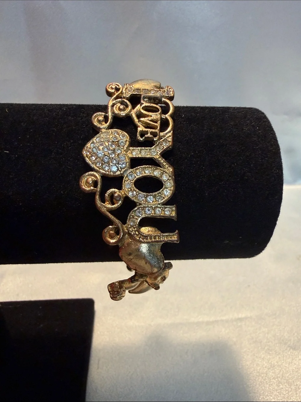 Source Unknown Gold-tone LOVE Heart Rhinestone Bracelet